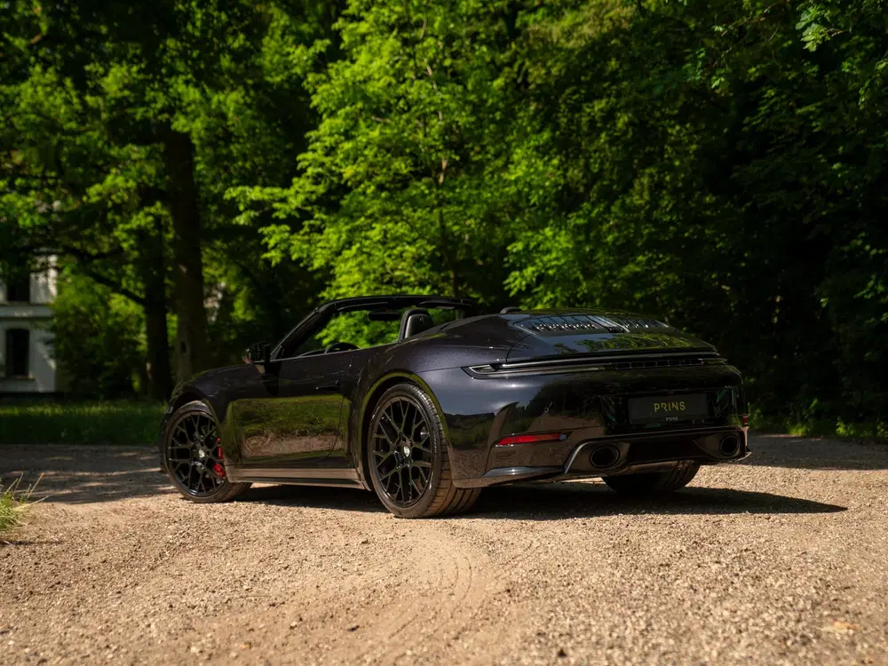 Porsche 911 992-2 Carrera SportDesign uit 2024, foto 4