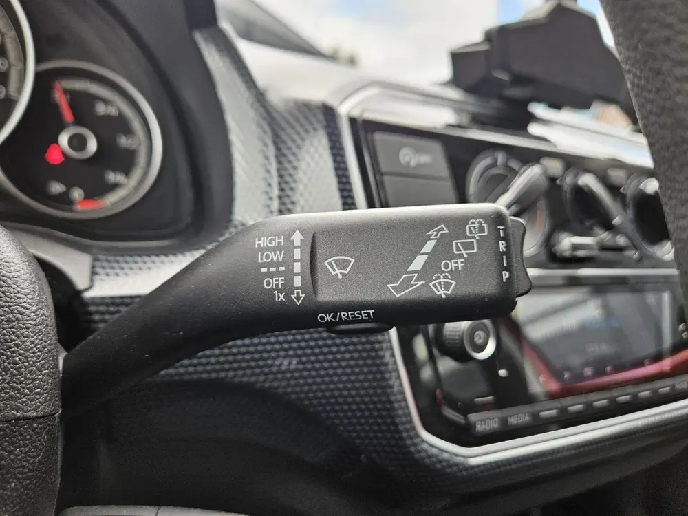 Volkswagen Up! 1.0 uit 2022, foto 16