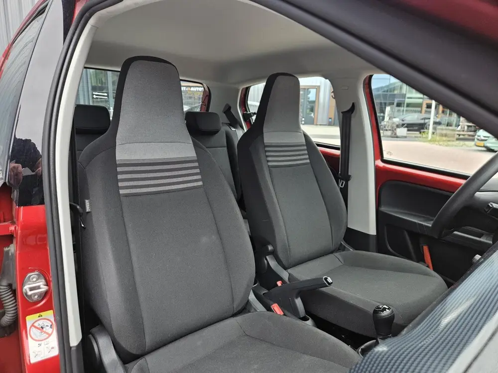 Volkswagen Up! 1.0 uit 2022, foto 19