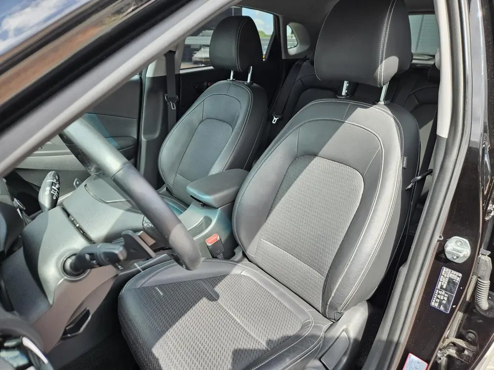 Hyundai Kona 1.6 GDI HEV Fashion Design Sky NIEUWSTAAT! uit 2019, foto 16