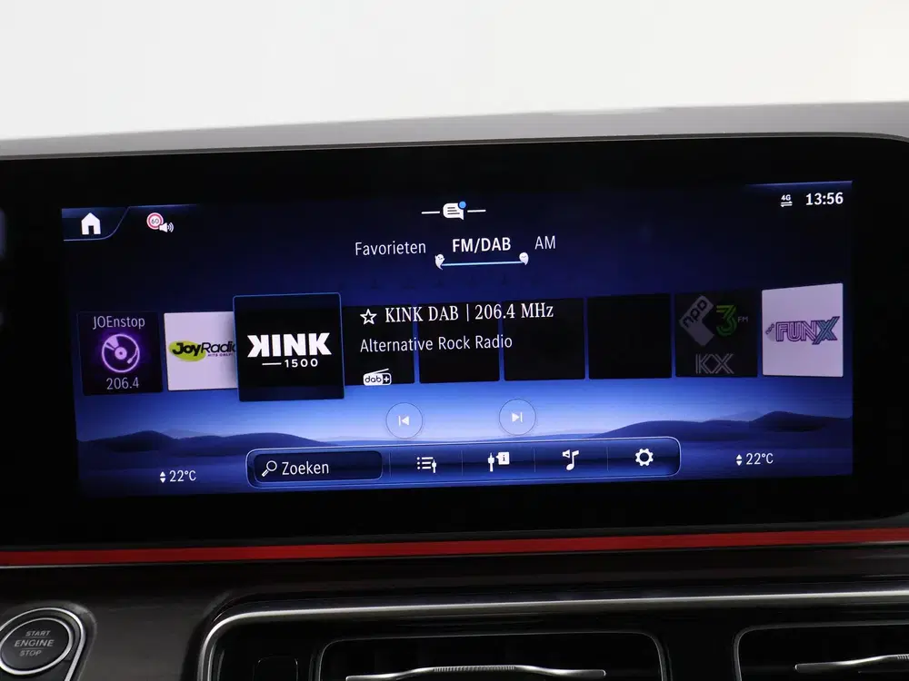 Mercedes-Benz V-Klasse 300d uit 2024, foto 14