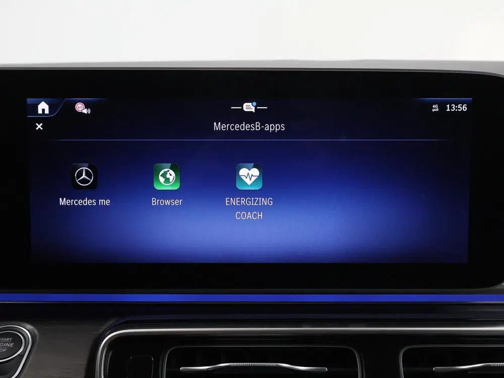 Mercedes-Benz V-Klasse 300d uit 2024, foto 17