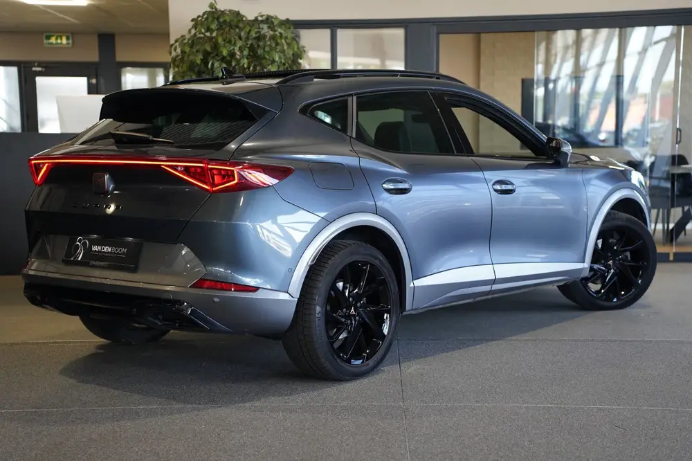 Cupra Formentor 1.5 TSI 150PK DSG Pano Led Navi Cam Keyles uit 2022, foto 2