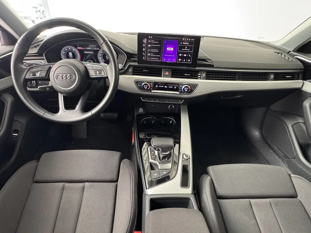 Audi A4 35 TFSI Advanced Edition uit 2023, foto 3