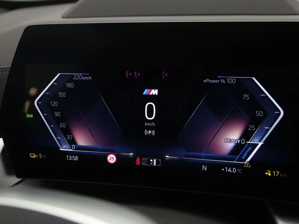 BMW iX2 eDrive20 67 kWh M Sport Edition (bj 2026 uit 2026, foto 3