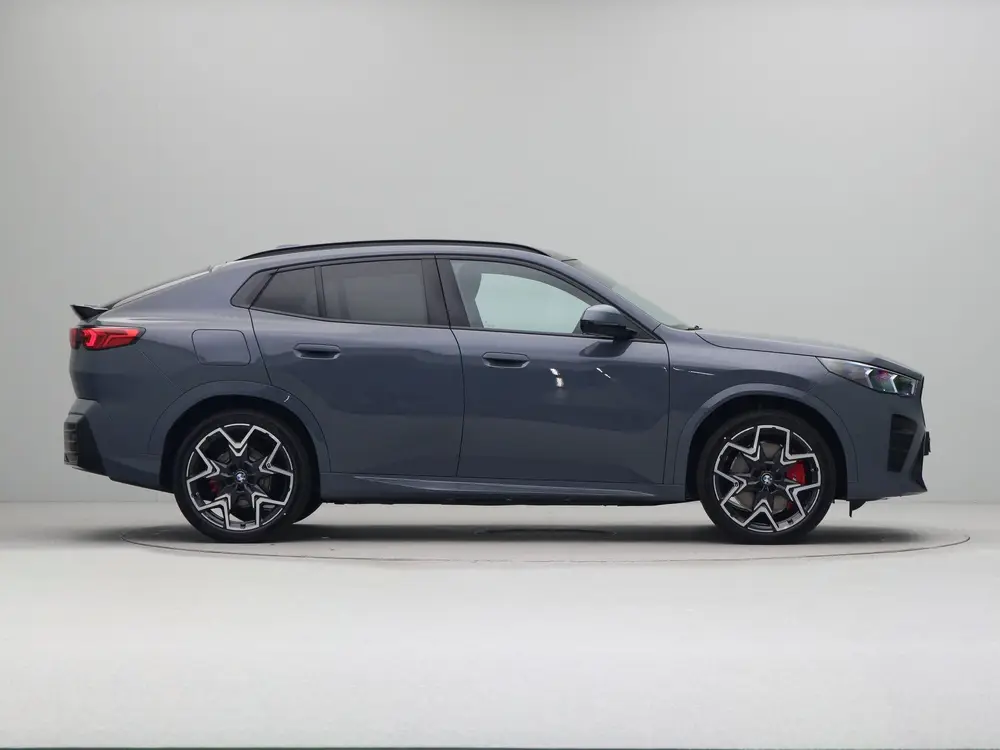 BMW iX2 eDrive20 67 kWh M Sport Edition (bj 2026 uit 2026, foto 7