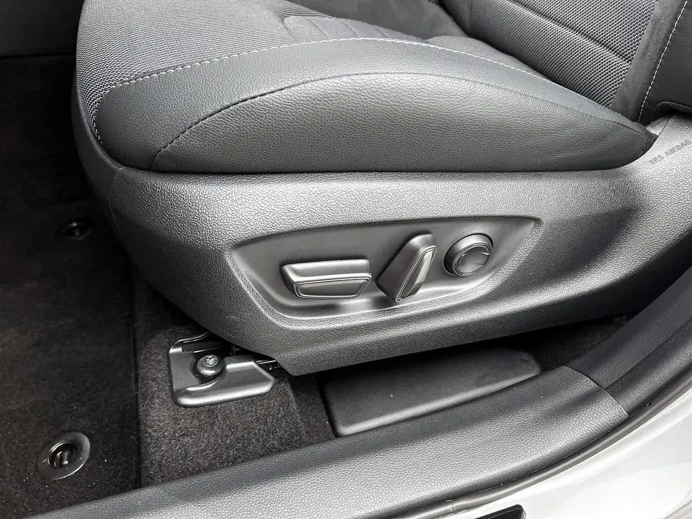 Toyota C-Hr 1.8 Hybrid 140 Executive uit 2025, foto 18