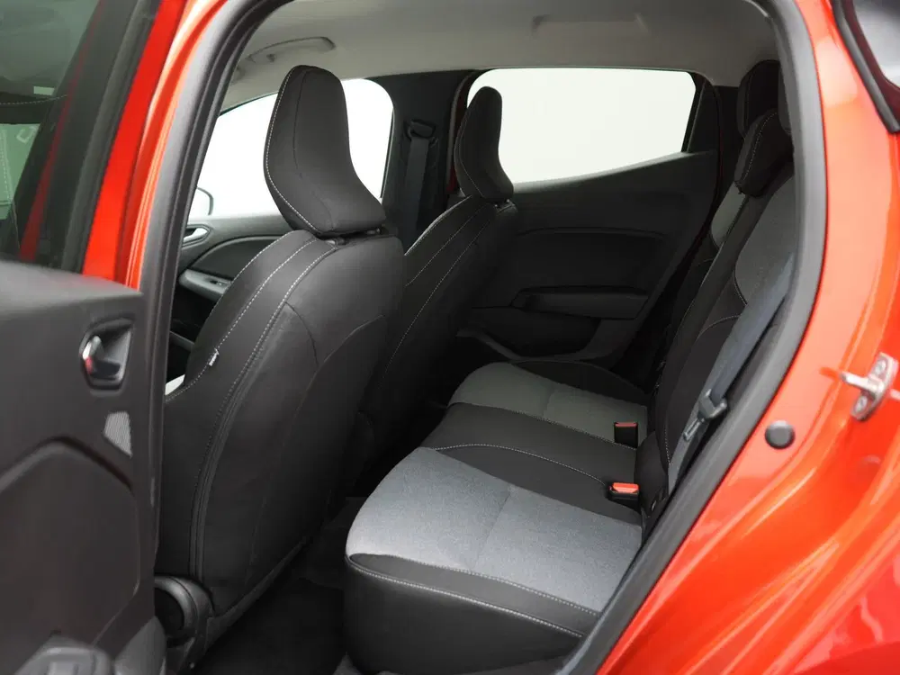 Mitsubishi Colt 1.6 HEV Intense uit 2025, foto 18