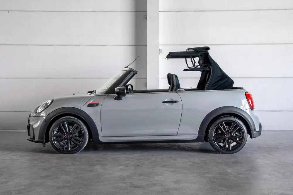 Mini Cabrio 2.0 Cooper S John Cooper Works uit 2022, foto 5