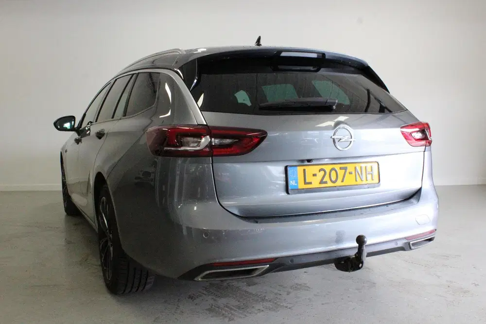 Opel Insignia 2.0 Turbo Business Elegance uit 2021, foto 5