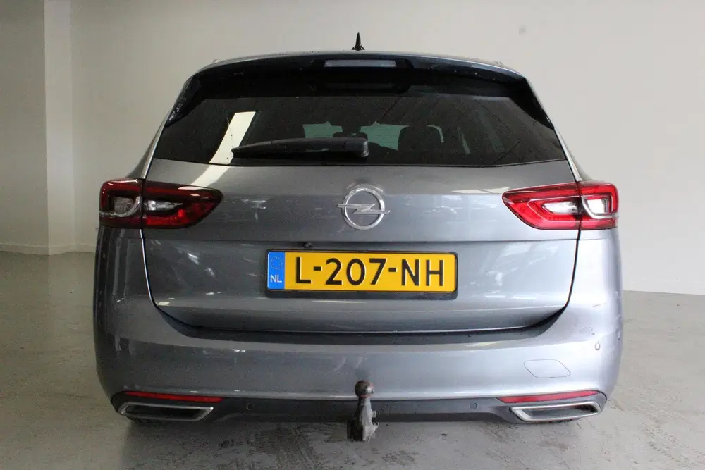 Opel Insignia 2.0 Turbo Business Elegance uit 2021, foto 7