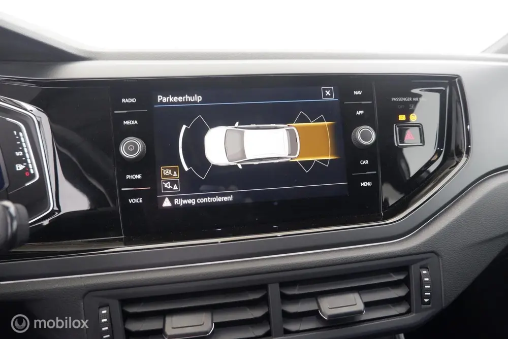 Volkswagen Taigo 1.0 TSI Automaat R-Line panorama|IQ|led|dab uit 2025, foto 10