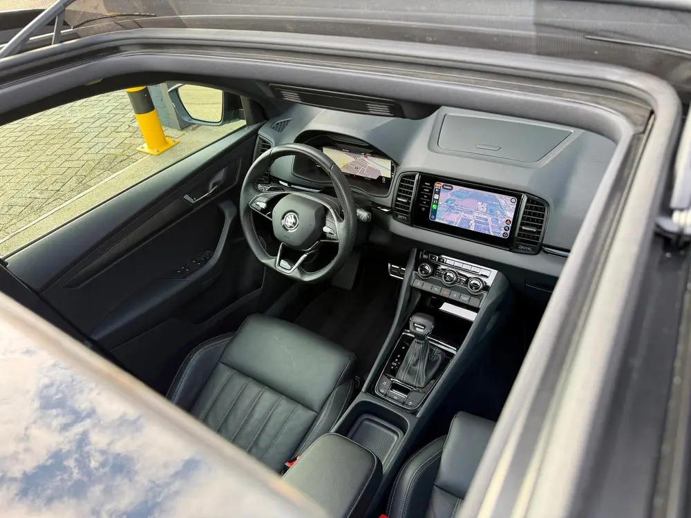 Skoda Karoq 1.5 TSI ACT Sportline Business uit 2022, foto 5