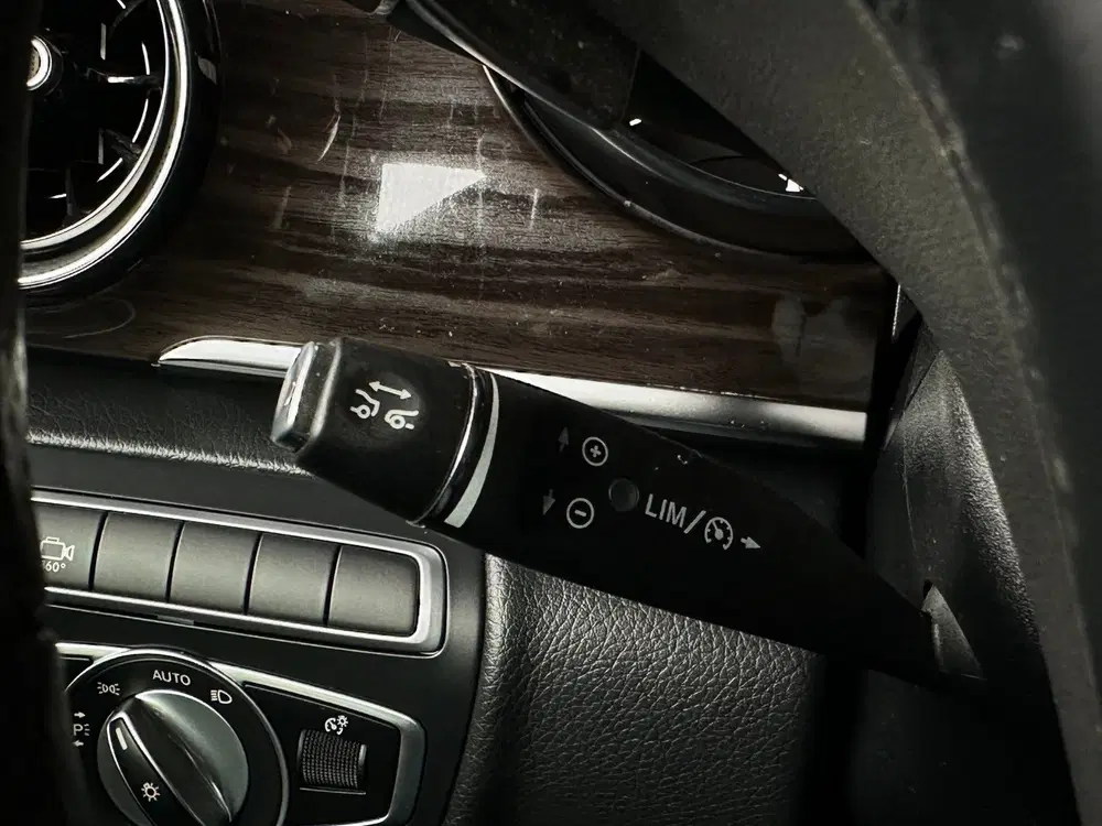 Mercedes-Benz V-Klasse Benz V-Klasse Klasse V300d AMG uit 2019, foto 15