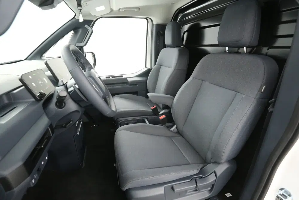 Kia PV5 L2H1 Essential 71.2 kWh uit 2026, foto 11