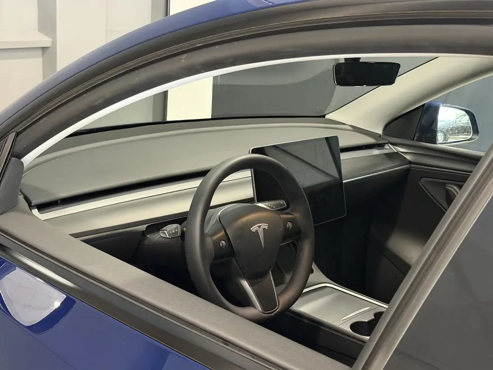 Tesla Model Y Long Range AWD 75 kWh uit 2023, foto 3