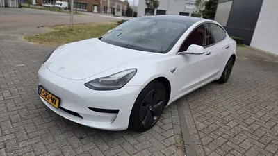 Tesla Model 3 Stnd.RWD Plus 60 kWh (bj 2020, automaat) uit 2020