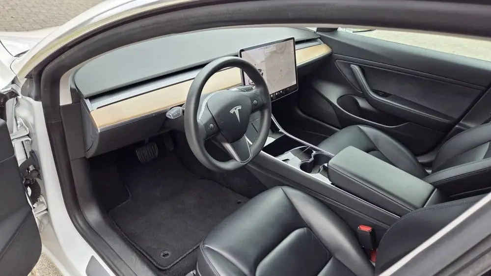 Tesla Model 3 Stnd.RWD Plus 60 kWh (bj 2020, automaat) uit 2020, foto 11
