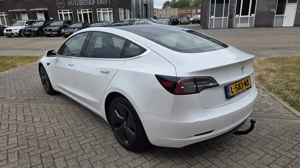 Tesla Model 3 Stnd.RWD Plus 60 kWh (bj 2020, automaat) uit 2020, foto 6