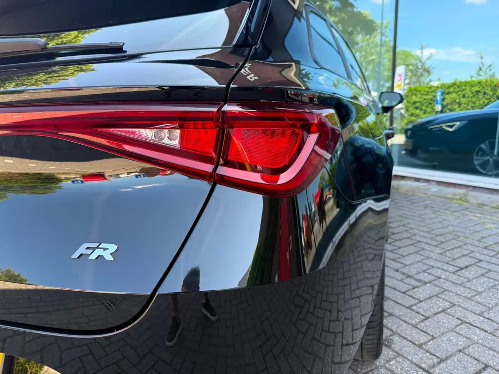 SEAT Leon 1.0 eTSI FR Business Intense uit 2023, foto 5