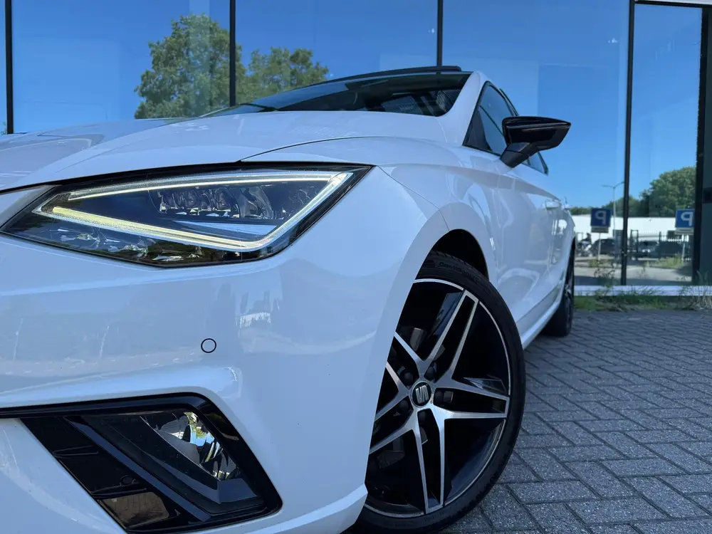 SEAT Ibiza 1.0 TSI FR Business Intense uit 2019, foto 3