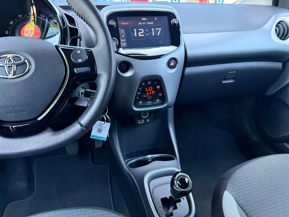 Toyota Aygo 1.0 VVT-i x-joy uit 2021, foto 11