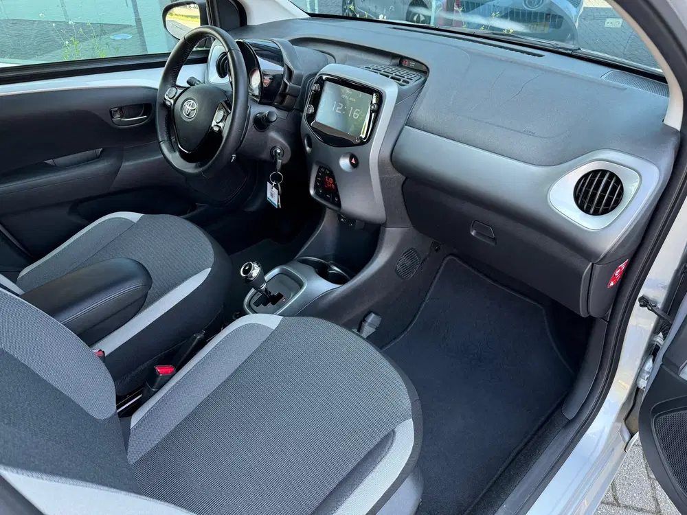 Toyota Aygo 1.0 VVT-i x-joy uit 2021, foto 7