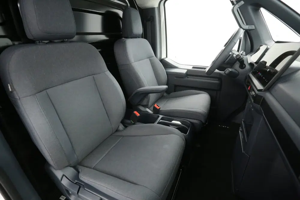 Kia PV5 L2H1 Essential 71.2 kWh uit 2026, foto 11