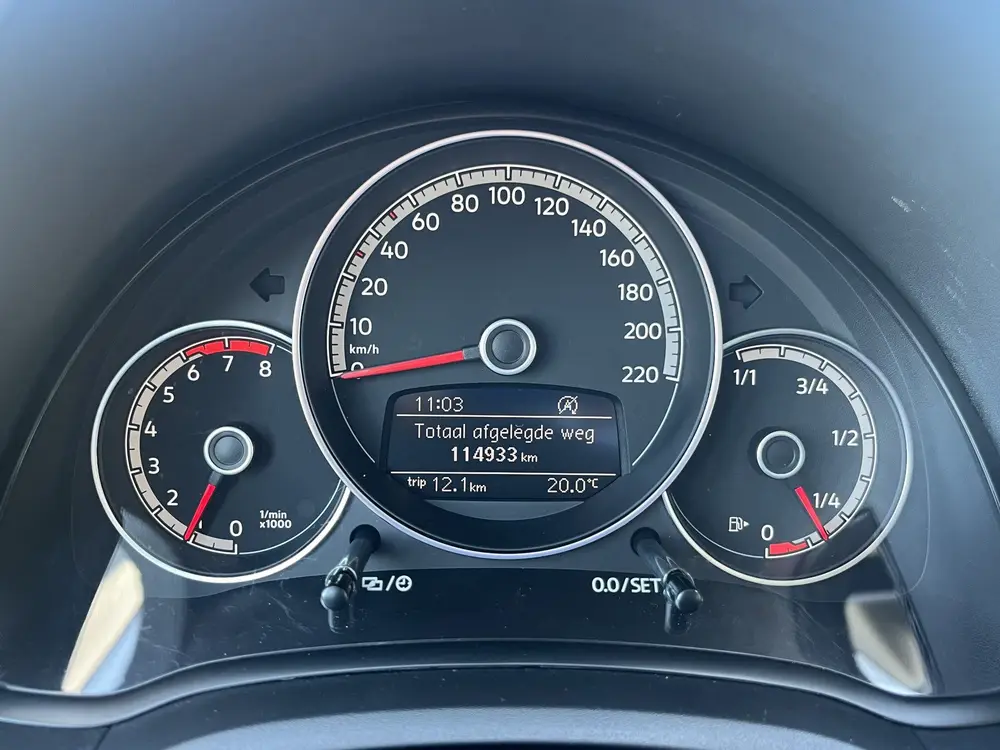 Volkswagen Up! 1.0 (bj 2021) uit 2021, foto 16
