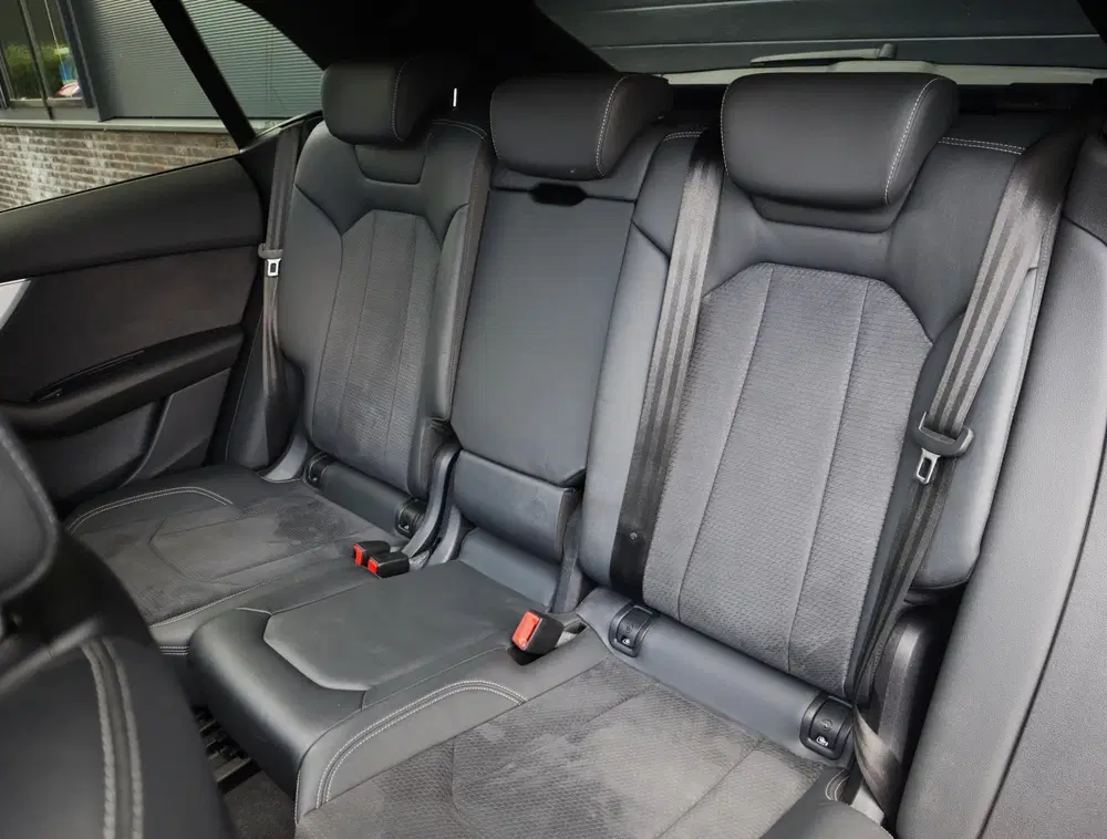 Audi Q8 55 TFSI e quattro Pro Line Advanced Compen uit 2022, foto 12
