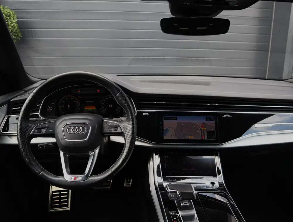 Audi Q8 55 TFSI e quattro Pro Line Advanced Compen uit 2022, foto 14