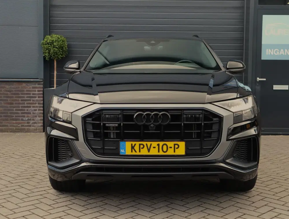 Audi Q8 55 TFSI e quattro Pro Line Advanced Compen uit 2022, foto 3