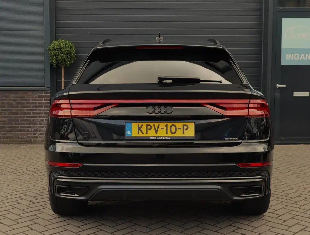 Audi Q8 55 TFSI e quattro Pro Line Advanced Compen uit 2022, foto 4