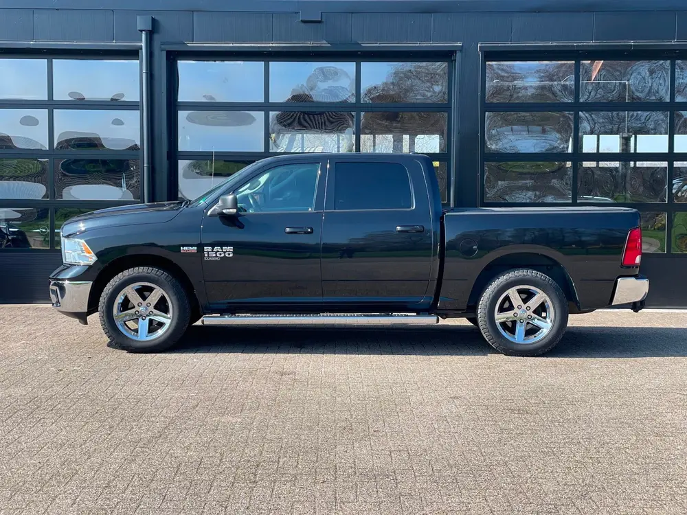 Dodge Ram 1500 5.7 V8 4x4 Crew Cab Big Horn, EX BTW uit 2019, foto 3