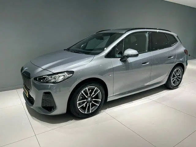 BMW 2-serie 220i 156pk Aut M Pakket Lede uit 2023, foto 2