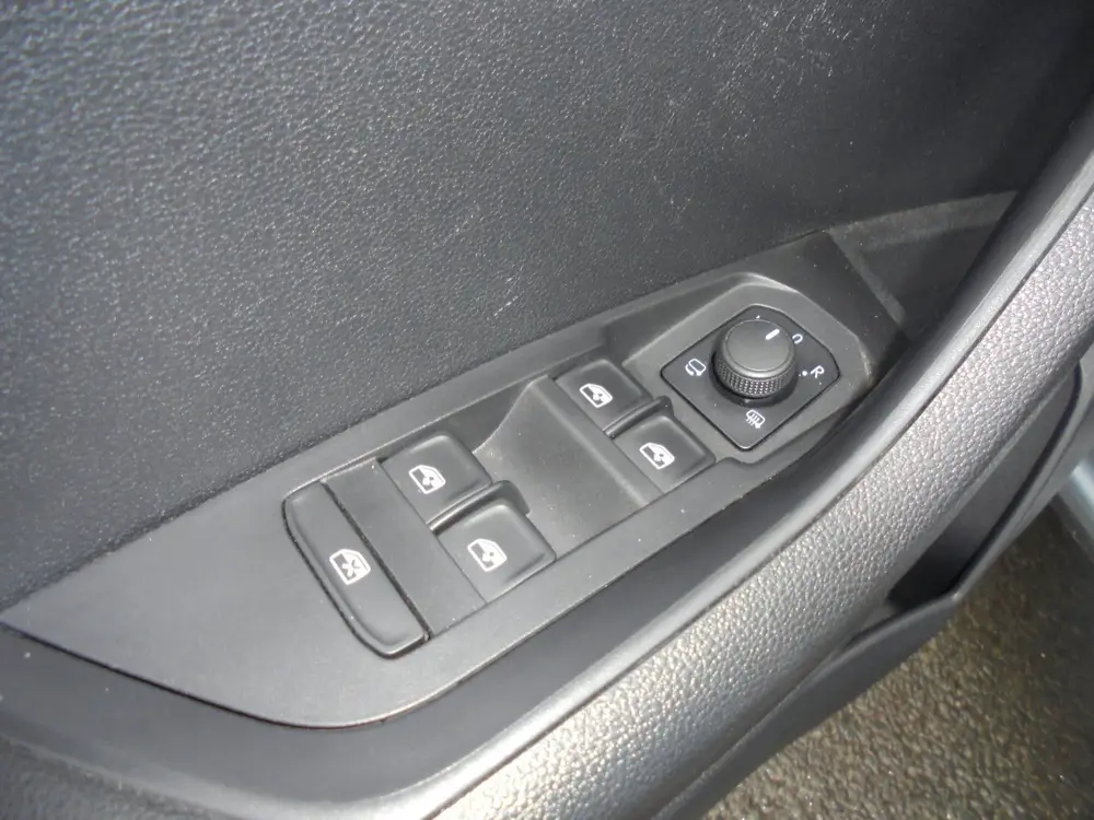 Skoda Karoq Skoda Karoq 1.5 benzine Automaat airco ecc uit 2021, foto 11