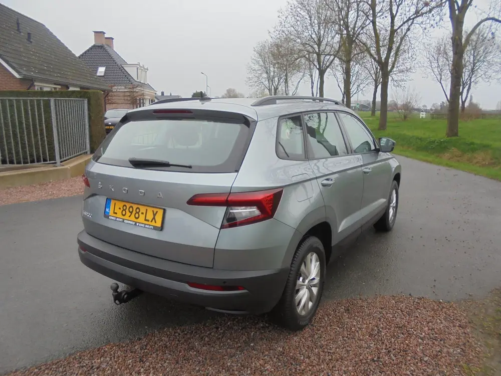 Skoda Karoq Skoda Karoq 1.5 benzine Automaat airco ecc uit 2021, foto 3