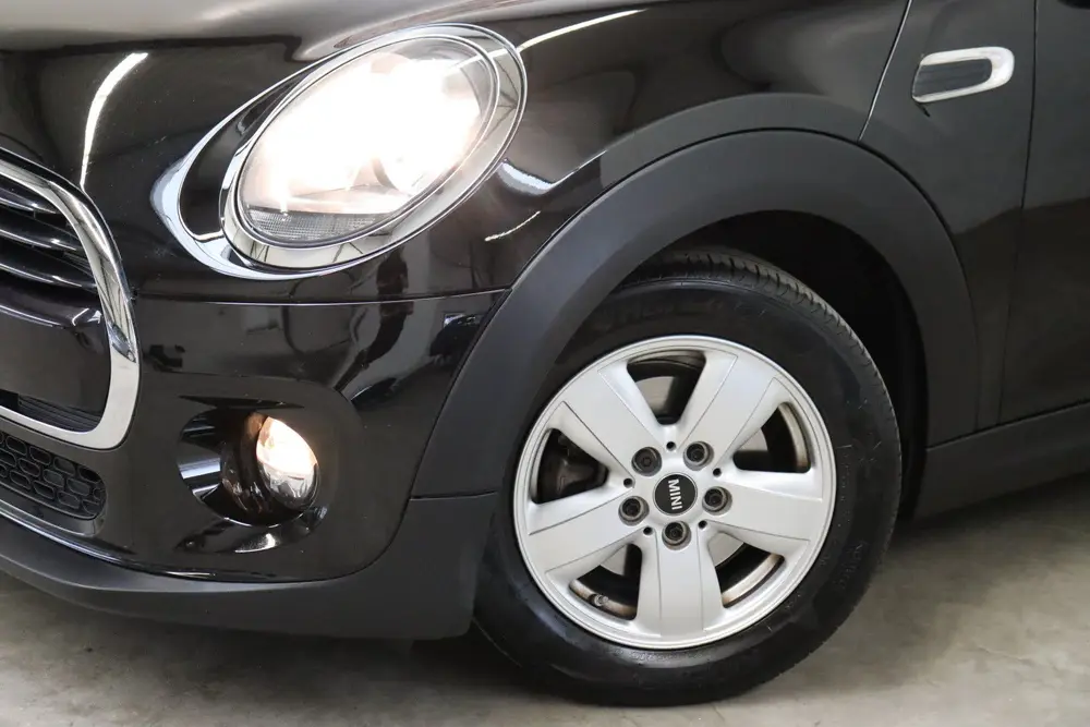Mini Hatchback Cooper Business 3 deurs uit 2019, foto 8