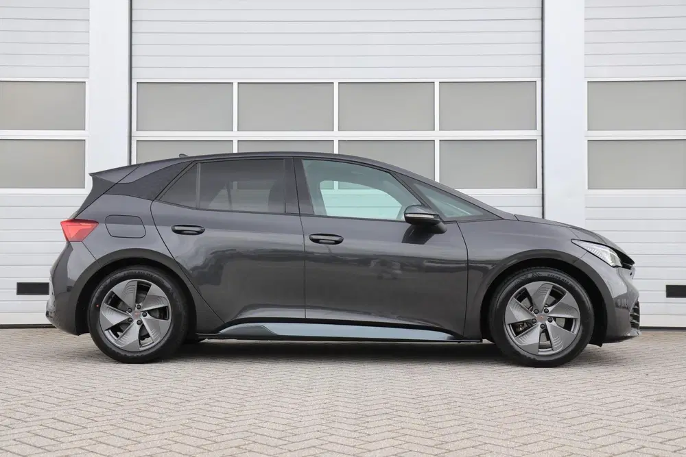 Cupra Born 204pk Essential 62 kWh uit 2022, foto 3