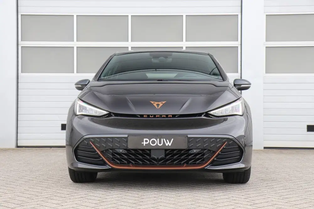 Cupra Born 204pk Essential 62 kWh uit 2022, foto 9