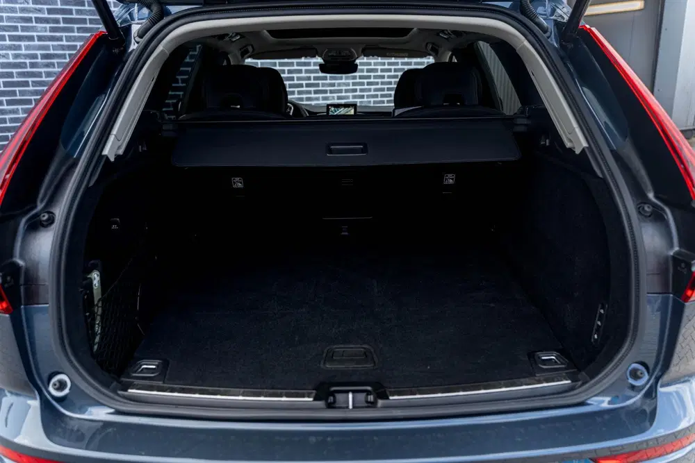 Volvo XC60 T6 350 pk Plug-in hybrid AWD Ultra Dark uit 2026, foto 14