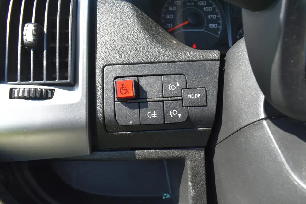 Fiat Ducato Benzine-CNG L3h2 Rolstoel 9 Pers schuifdeur uit 2019, foto 17