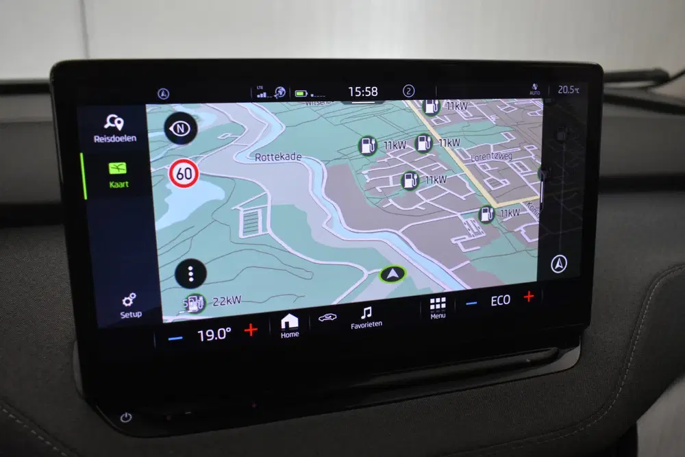 Skoda Enyaq 80 SOH 91% Comf Plus Trekhaak 360º Camera uit 2022, foto 5