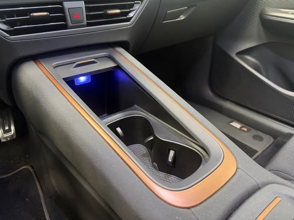 Cupra Born Impulse 62 kWh Virtual Cockpit Apple uit 2024, foto 12