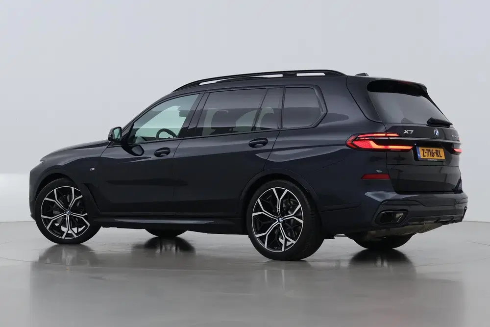 BMW X7 xDrive40i uit 2024, foto 2