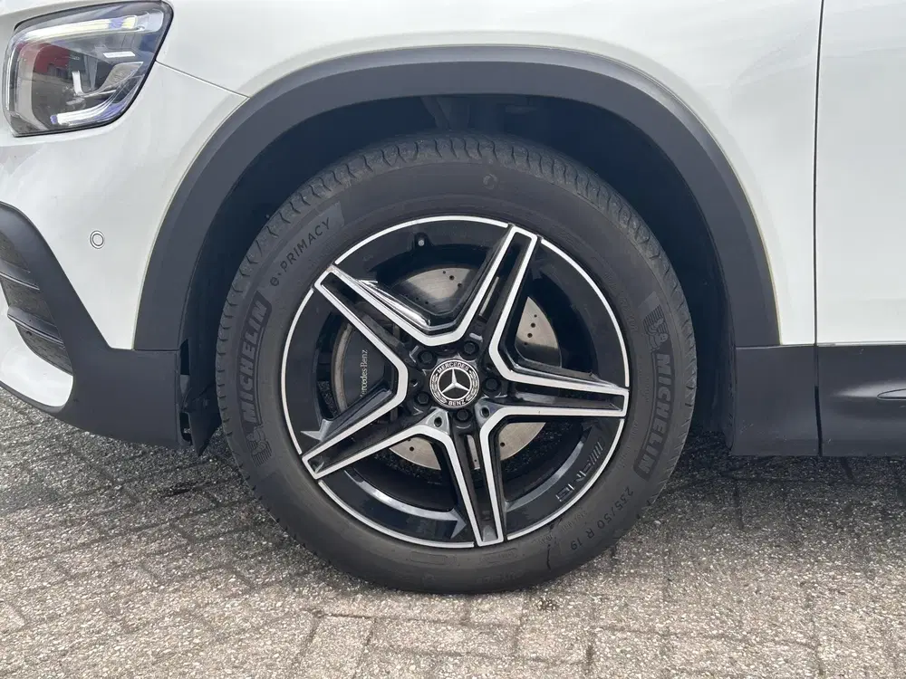 Mercedes-Benz GLB 200 Business Solution AMG uit 2021, foto 16