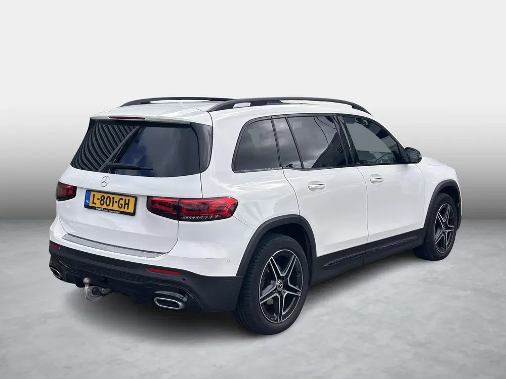 Mercedes-Benz GLB 200 Business Solution AMG uit 2021, foto 2