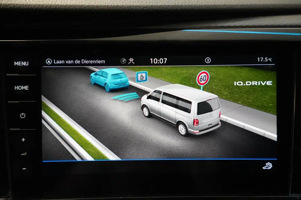 Volkswagen Transporter 2.0 TDI L2H1 30 DC Bulli ABT-uitgevoe uit 2022, foto 20