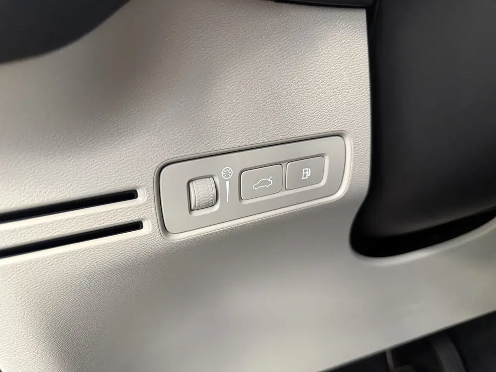 Volvo XC40 1.5 T4 Plug-in hybrid Ultimate Bright ACC uit 2022, foto 16