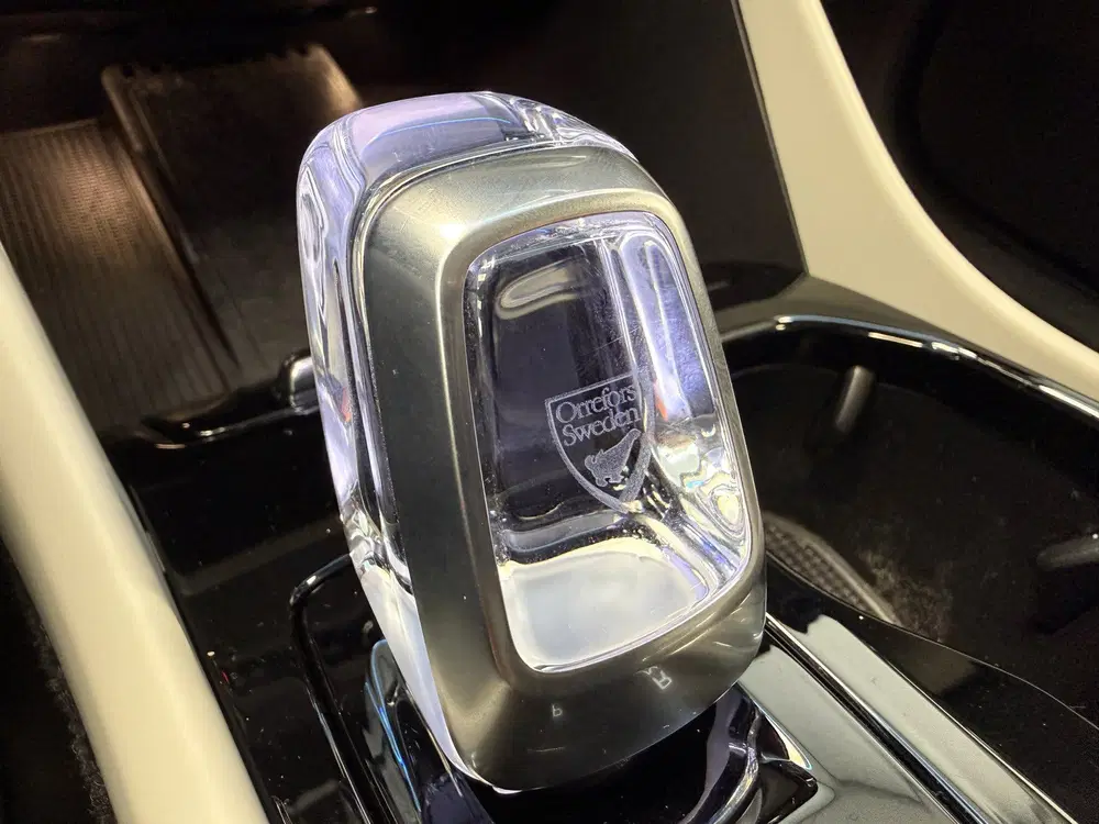 Volvo XC40 1.5 T4 Plug-in hybrid Ultimate Bright ACC uit 2022, foto 20